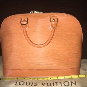 Louis Vuitton Mandarin Epi Leather Bag